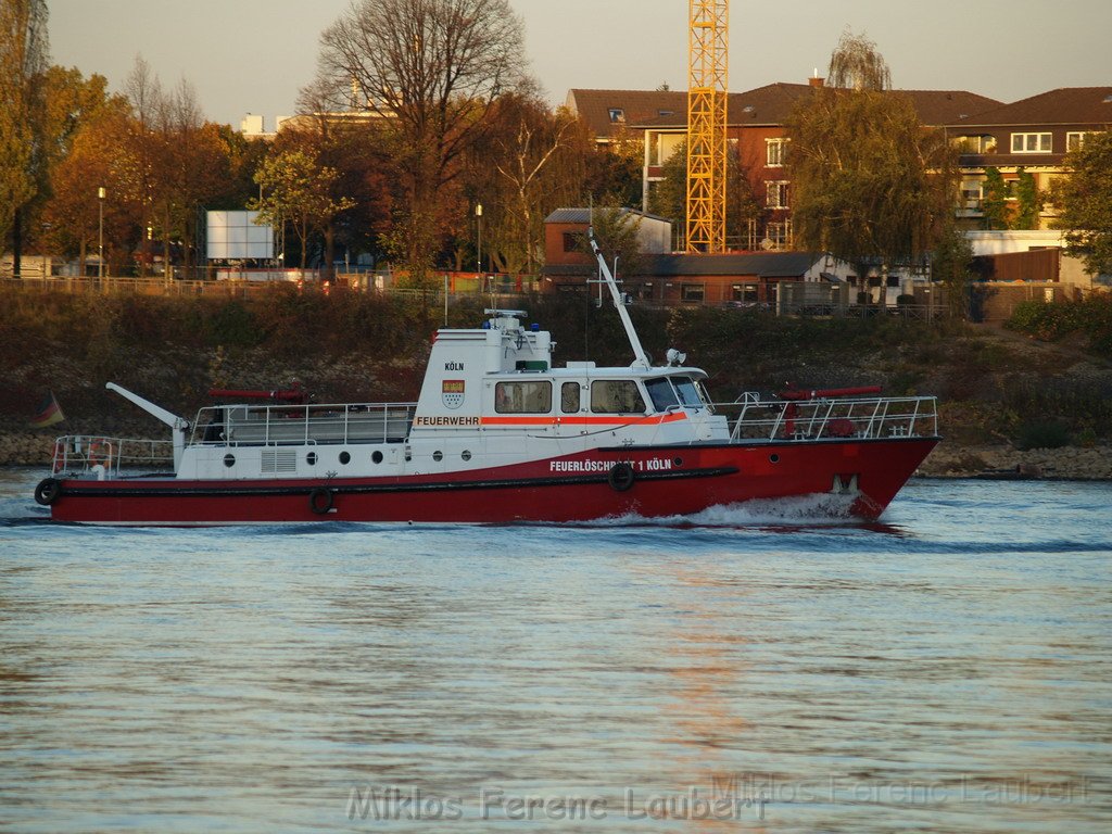 Loeschboot Branddirektor Hans   P048.JPG